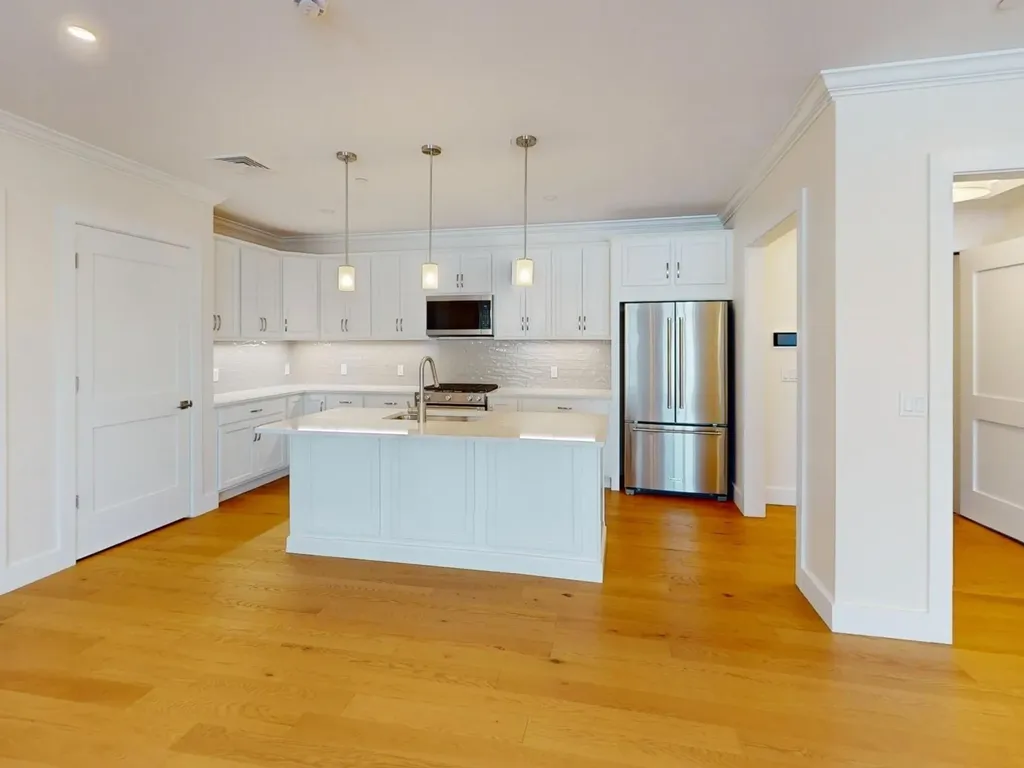 1 Longview Drive Atkinson NH 03811