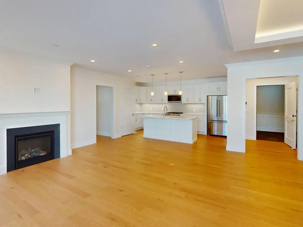 1 Longview Drive Atkinson NH 03811