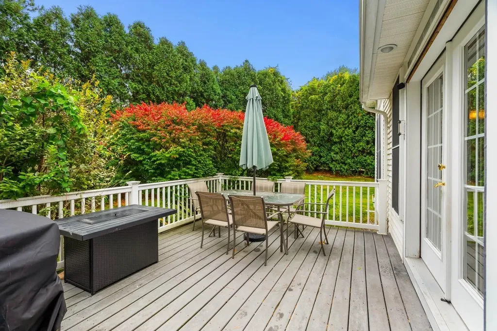 5 Sunrise Boulevard Hooksett NH 03106