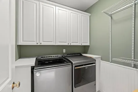 5 Sunrise Boulevard Hooksett NH 03106