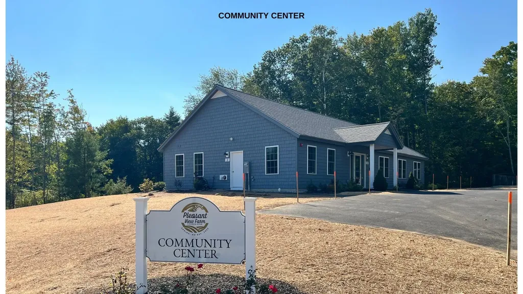 55B Sunset Ridge Epping NH 03042