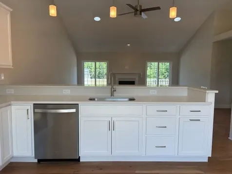 55A Sunset Ridge Epping NH 03042