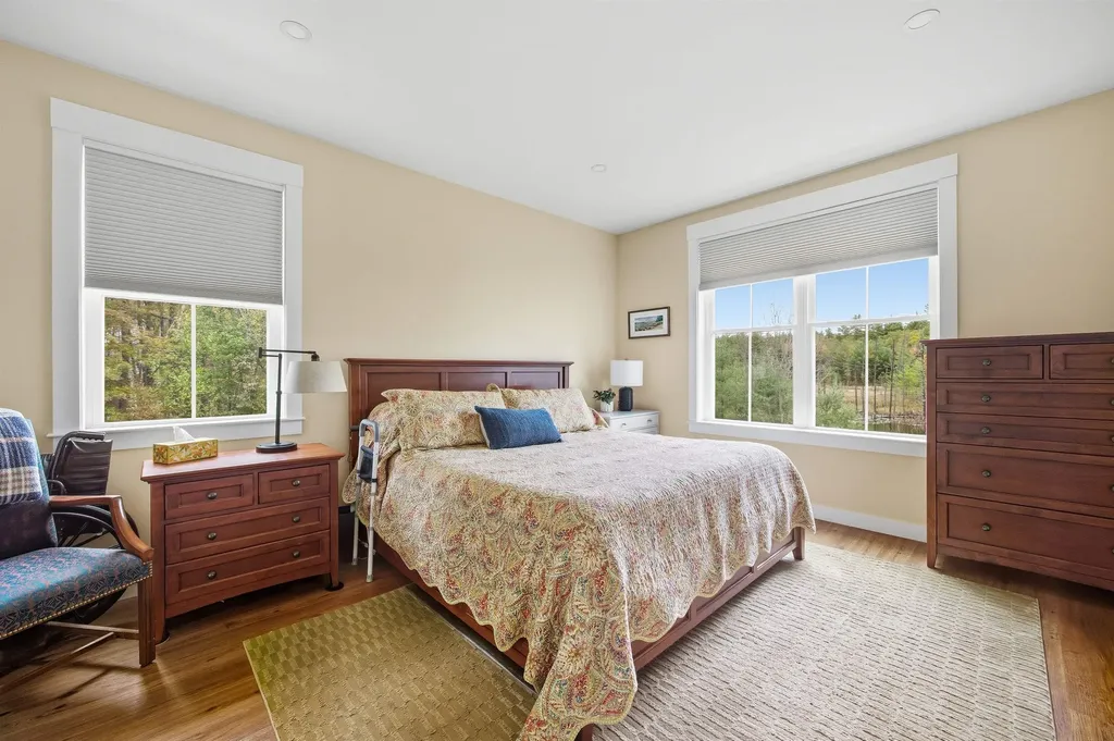 667 Borough Road Pembroke NH 03275