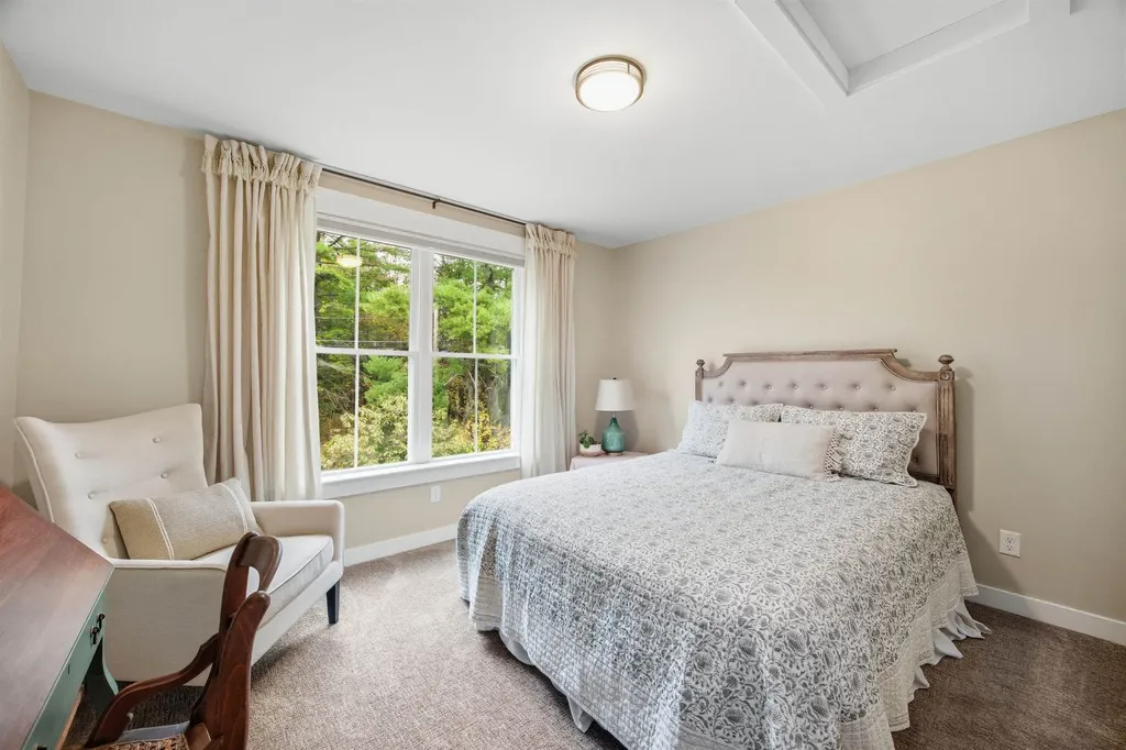 667 Borough Road Pembroke NH 03275