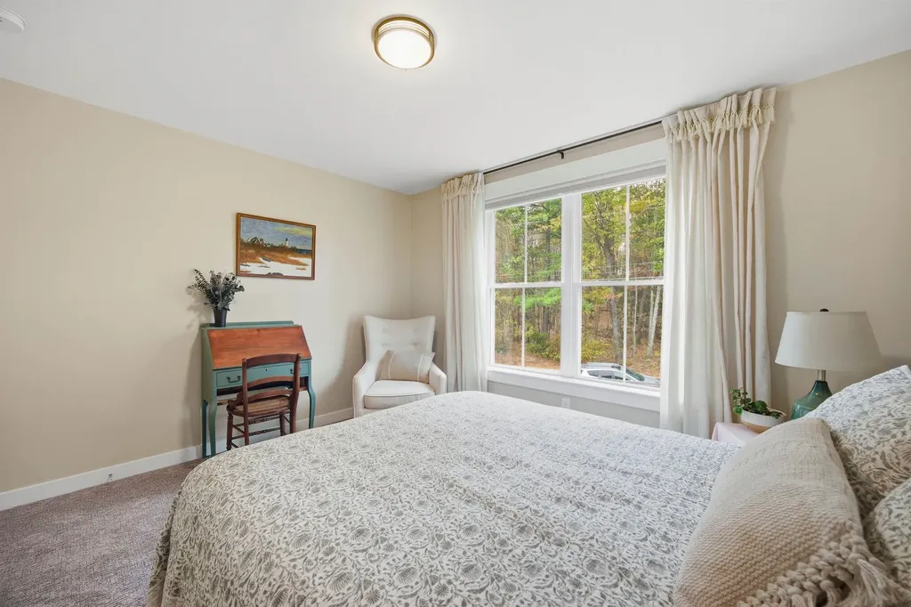 667 Borough Road Pembroke NH 03275