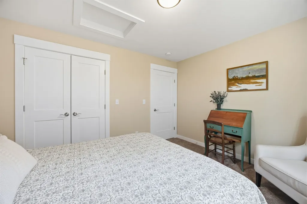 667 Borough Road Pembroke NH 03275