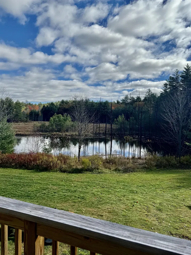 667 Borough Road Pembroke NH 03275