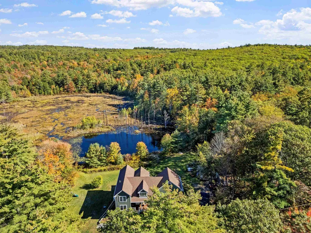 667 Borough Road Pembroke NH 03275