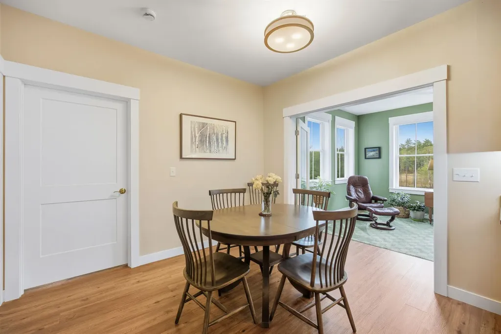 667 Borough Road Pembroke NH 03275