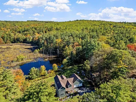 667 Borough Road Pembroke NH 03275