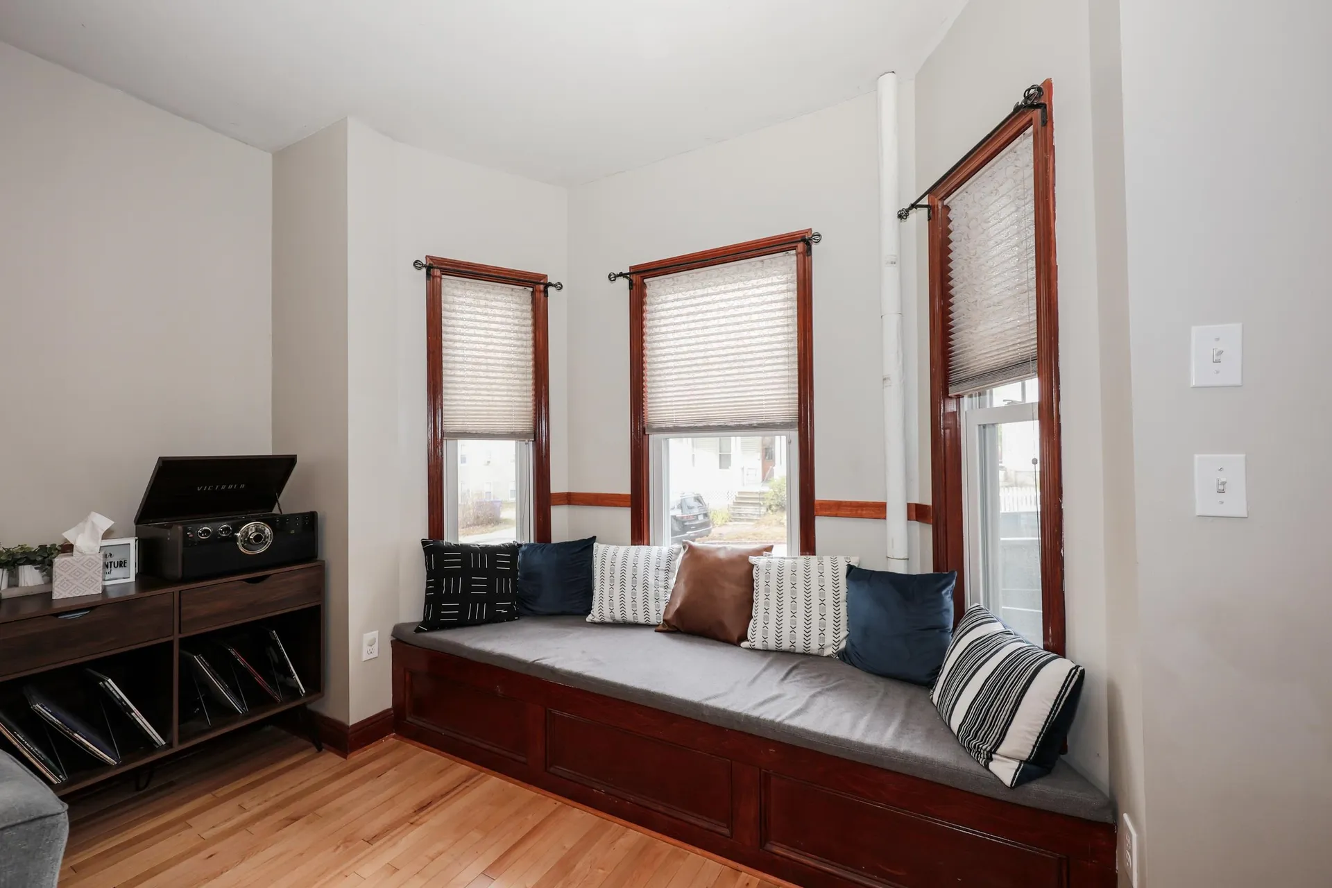 331 E High Street Manchester NH 03104