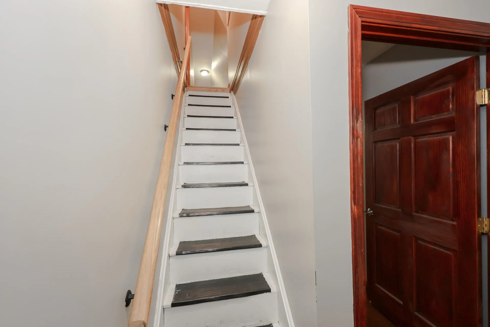 331 E High Street Manchester NH 03104