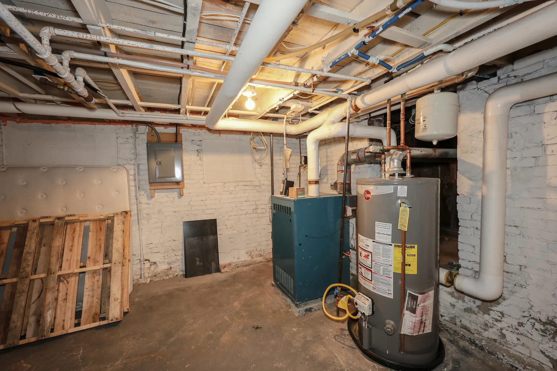 331 E High Street Manchester NH 03104