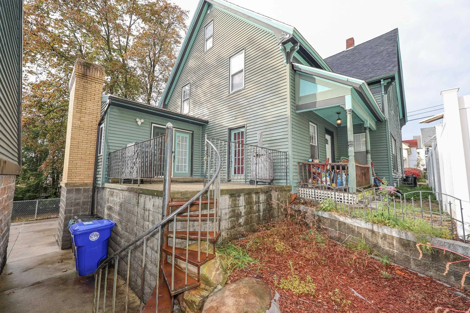 331 E High Street Manchester NH 03104