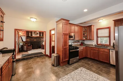 331 E High Street Manchester NH 03104