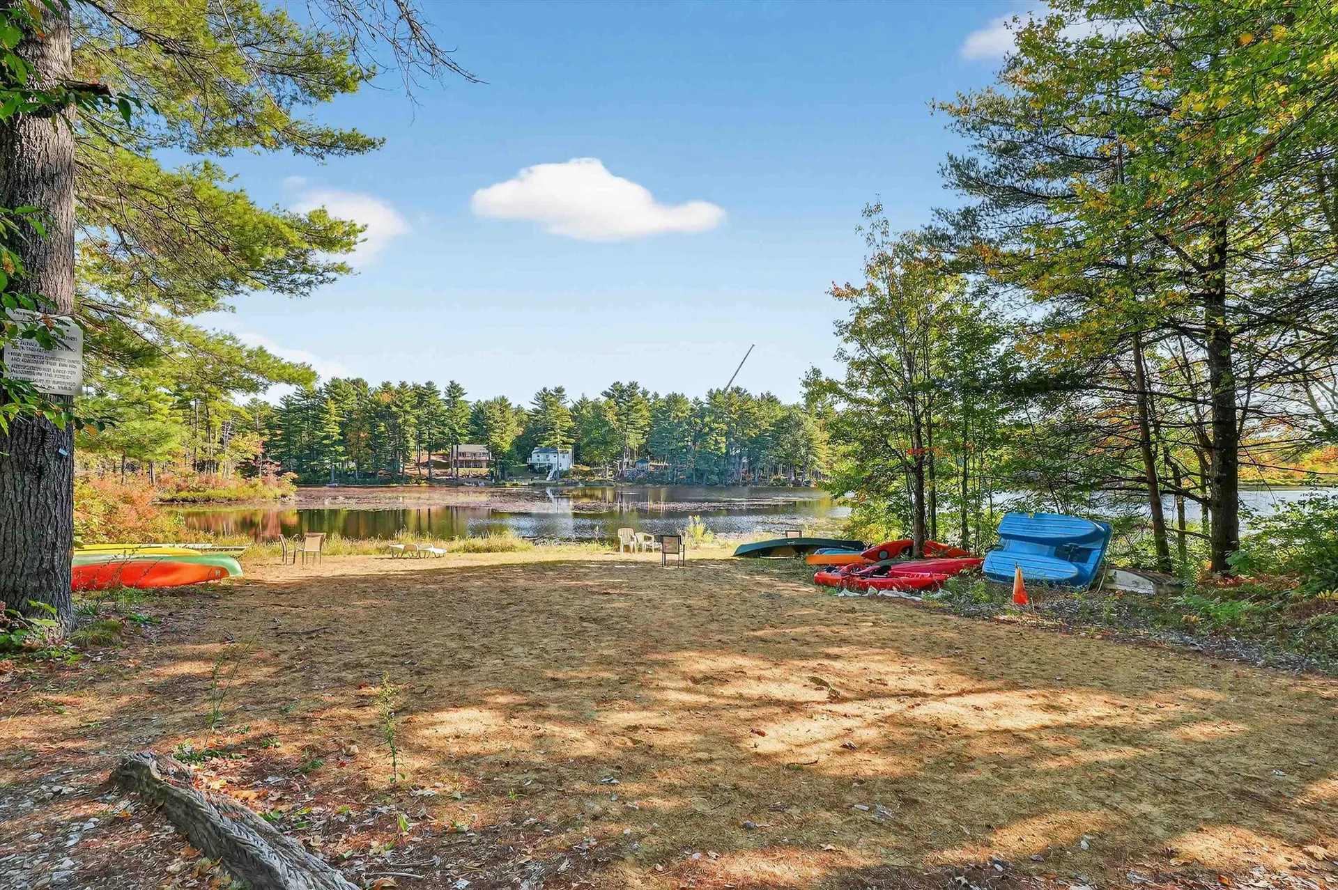 16 Sherwood Forest Drive Canterbury NH 03224