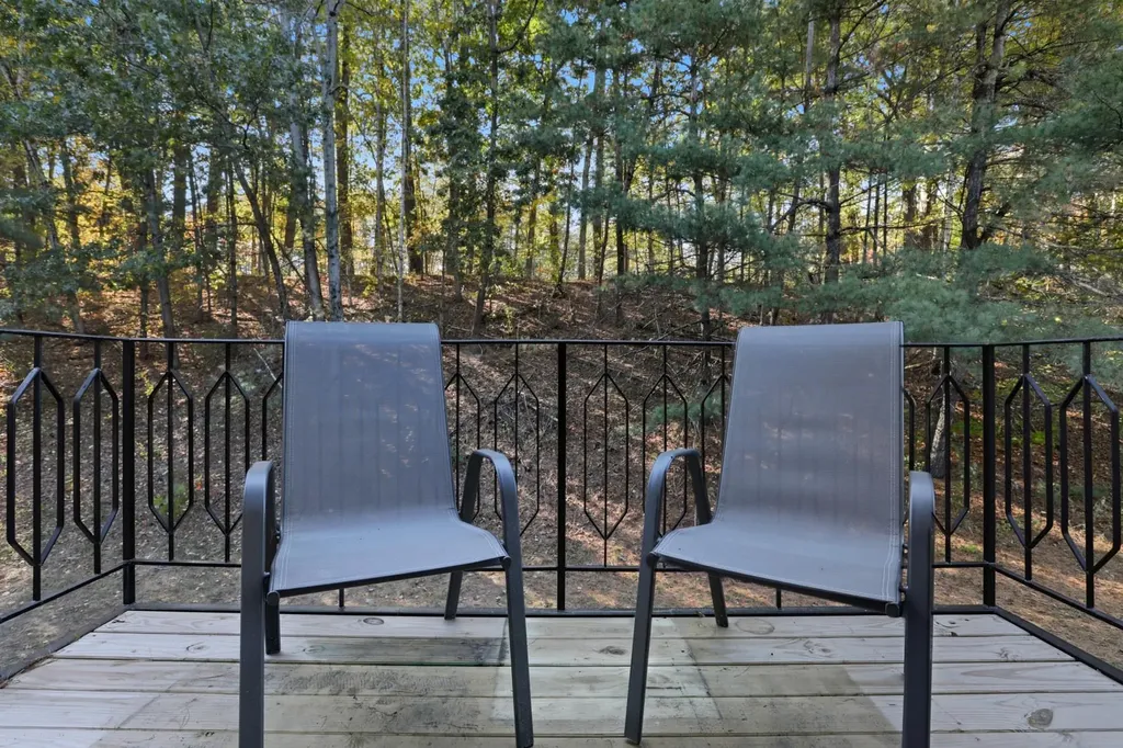 77 E Ridge Road Merrimack NH 03054