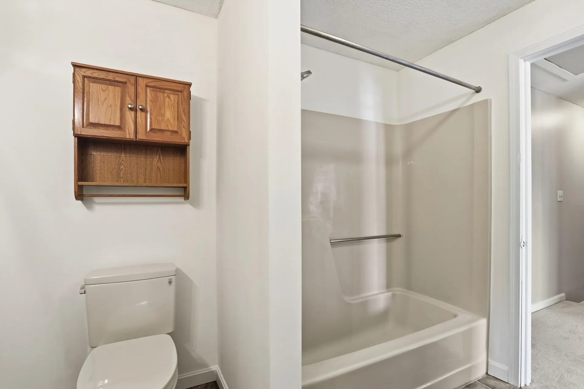 77 E Ridge Road Merrimack NH 03054