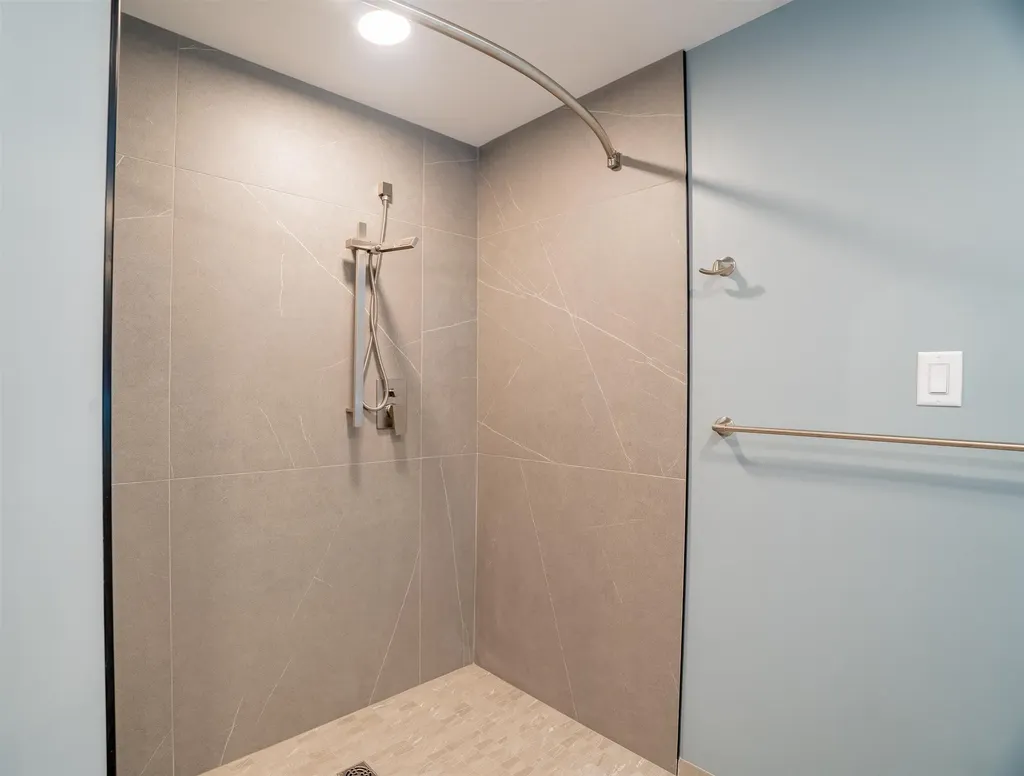 99 Foundry Place Portsmouth NH 03801