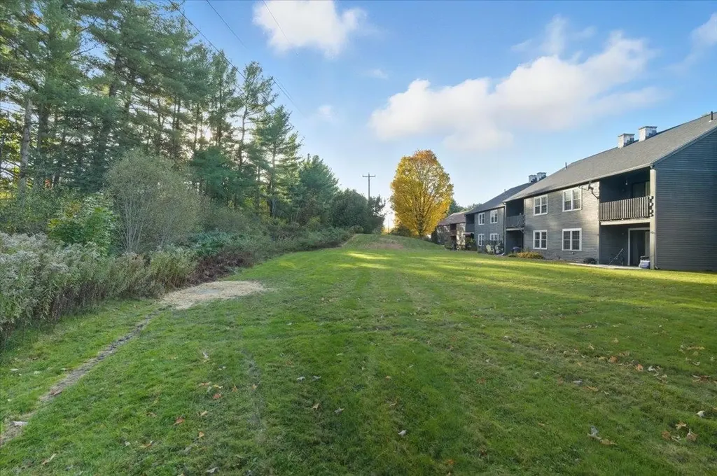 96 Twin Oaks Terrace South Burlington VT 05403