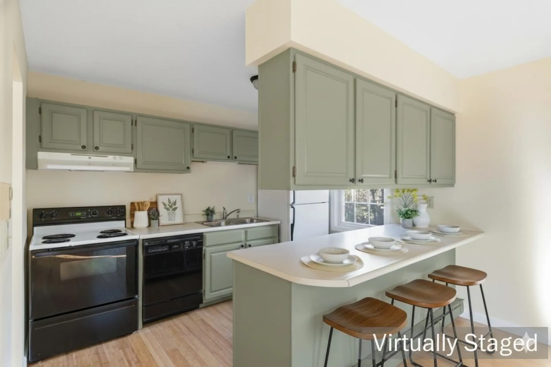 96 Twin Oaks Terrace South Burlington VT 05403