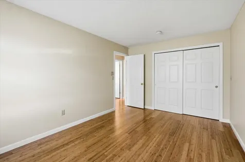 96 Twin Oaks Terrace South Burlington VT 05403