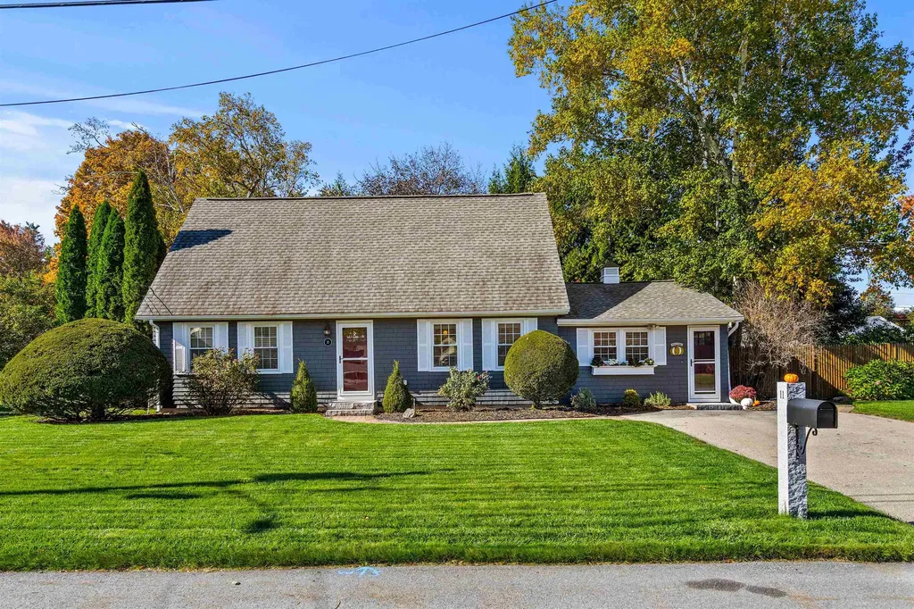 11 Inca Drive Nashua NH 03063