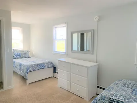 83 Brown Avenue Hampton NH 03842