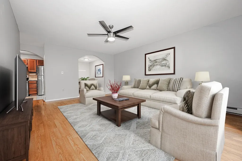 4 Fairfax Avenue Derry NH 03038