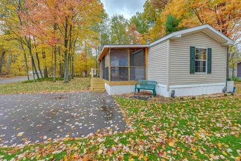 10 Waverly Circle Colchester VT 05446