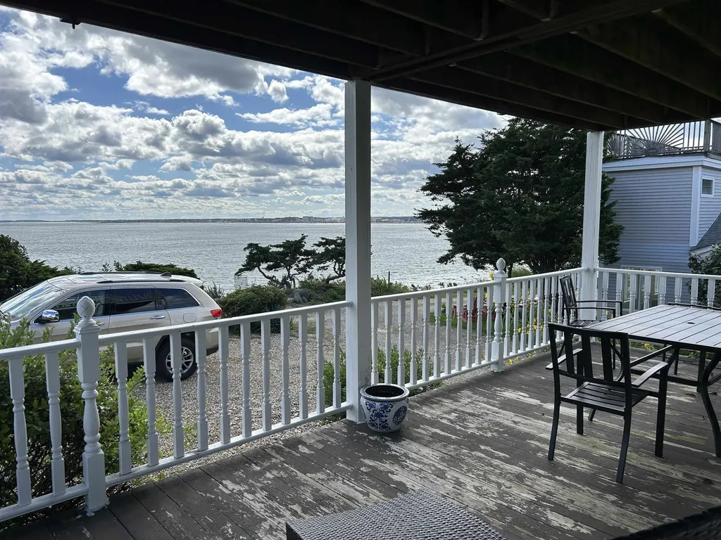 11 Great Boars Head Avenue Hampton NH 03842