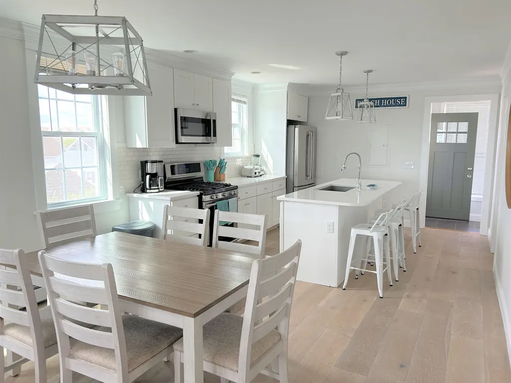 11 Great Boars Head Avenue Hampton NH 03842