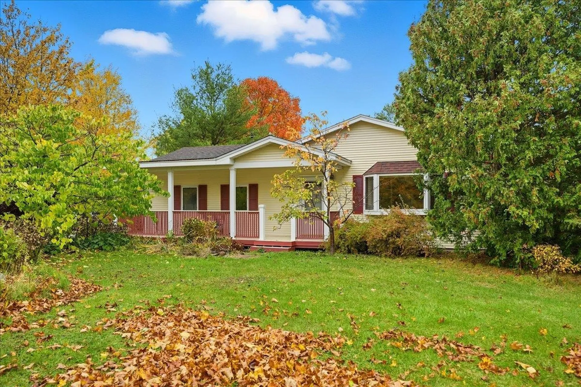 8 Dubois Drive South Burlington VT 05403