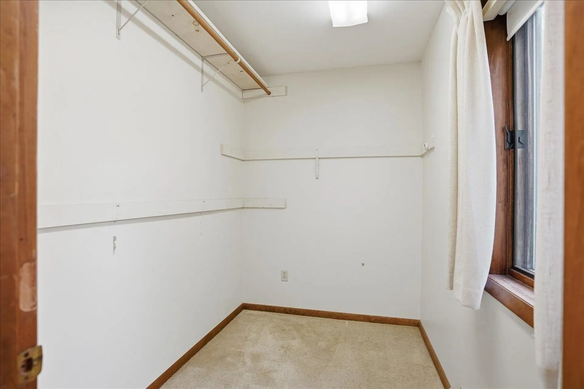 8 Dubois Drive South Burlington VT 05403