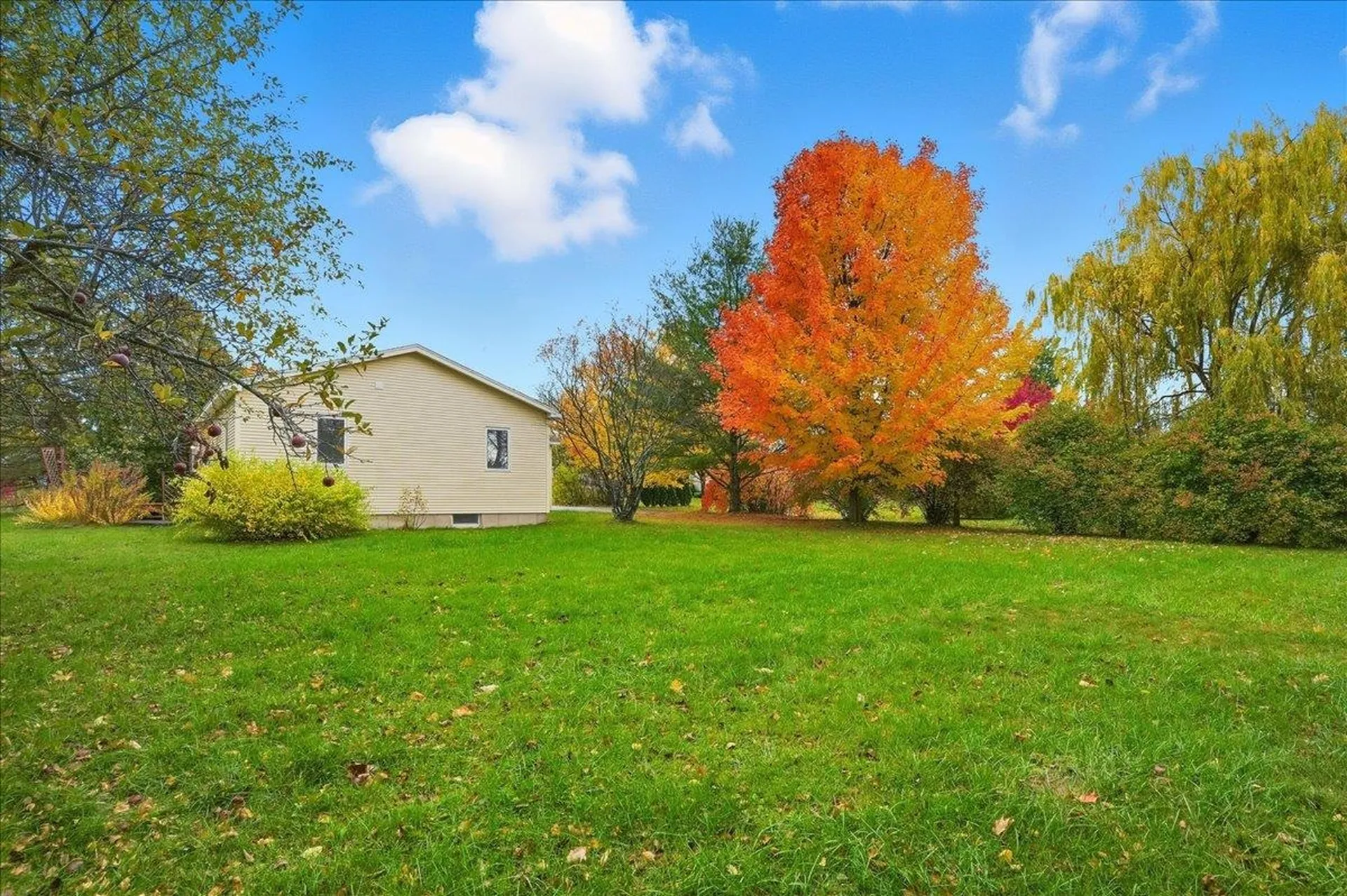 8 Dubois Drive South Burlington VT 05403