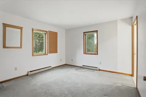 8 Dubois Drive South Burlington VT 05403