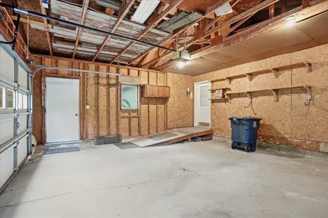 8 Dubois Drive South Burlington VT 05403