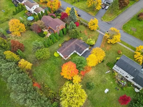 8 Dubois Drive South Burlington VT 05403