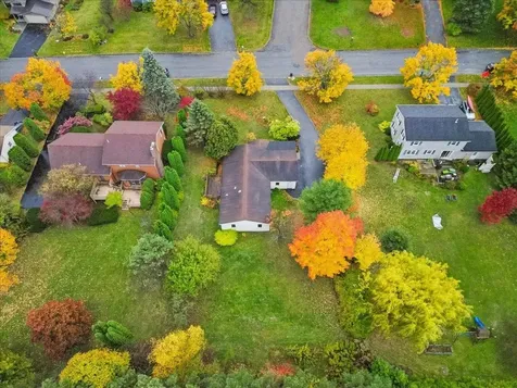 8 Dubois Drive South Burlington VT 05403