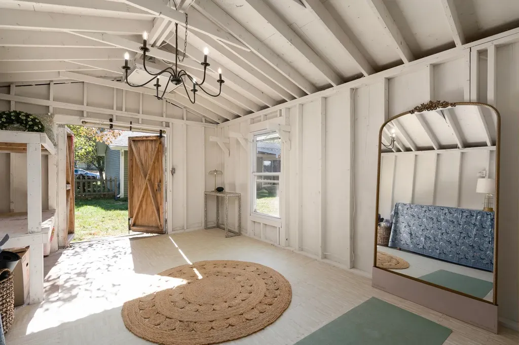 18 Middlebrook Road Dover NH 03820