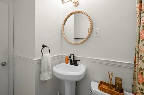 18 Middlebrook Road Dover NH 03820