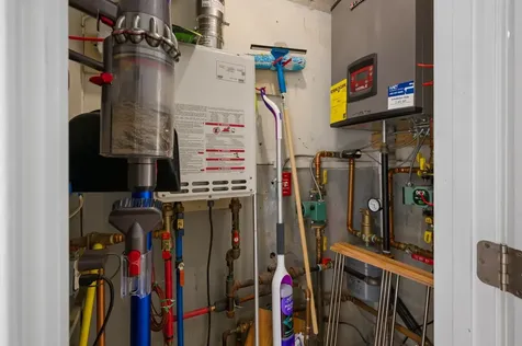 18 Middlebrook Road Dover NH 03820