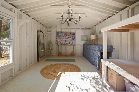 18 Middlebrook Road Dover NH 03820