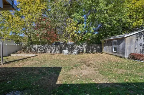 18 Middlebrook Road Dover NH 03820