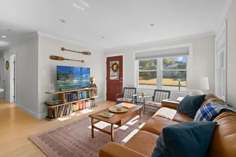 18 Middlebrook Road Dover NH 03820