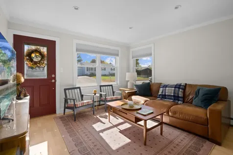 18 Middlebrook Road Dover NH 03820