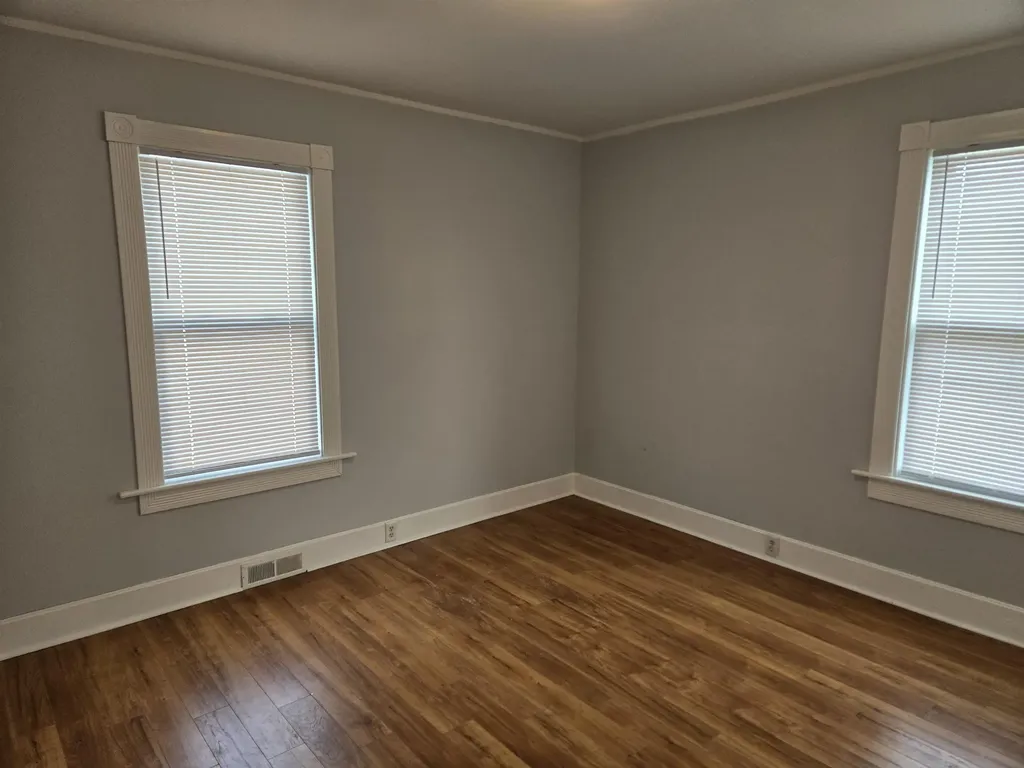 699 Montgomery Street Manchester NH 03102