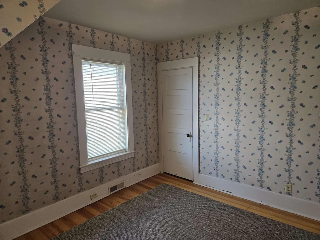 699 Montgomery Street Manchester NH 03102