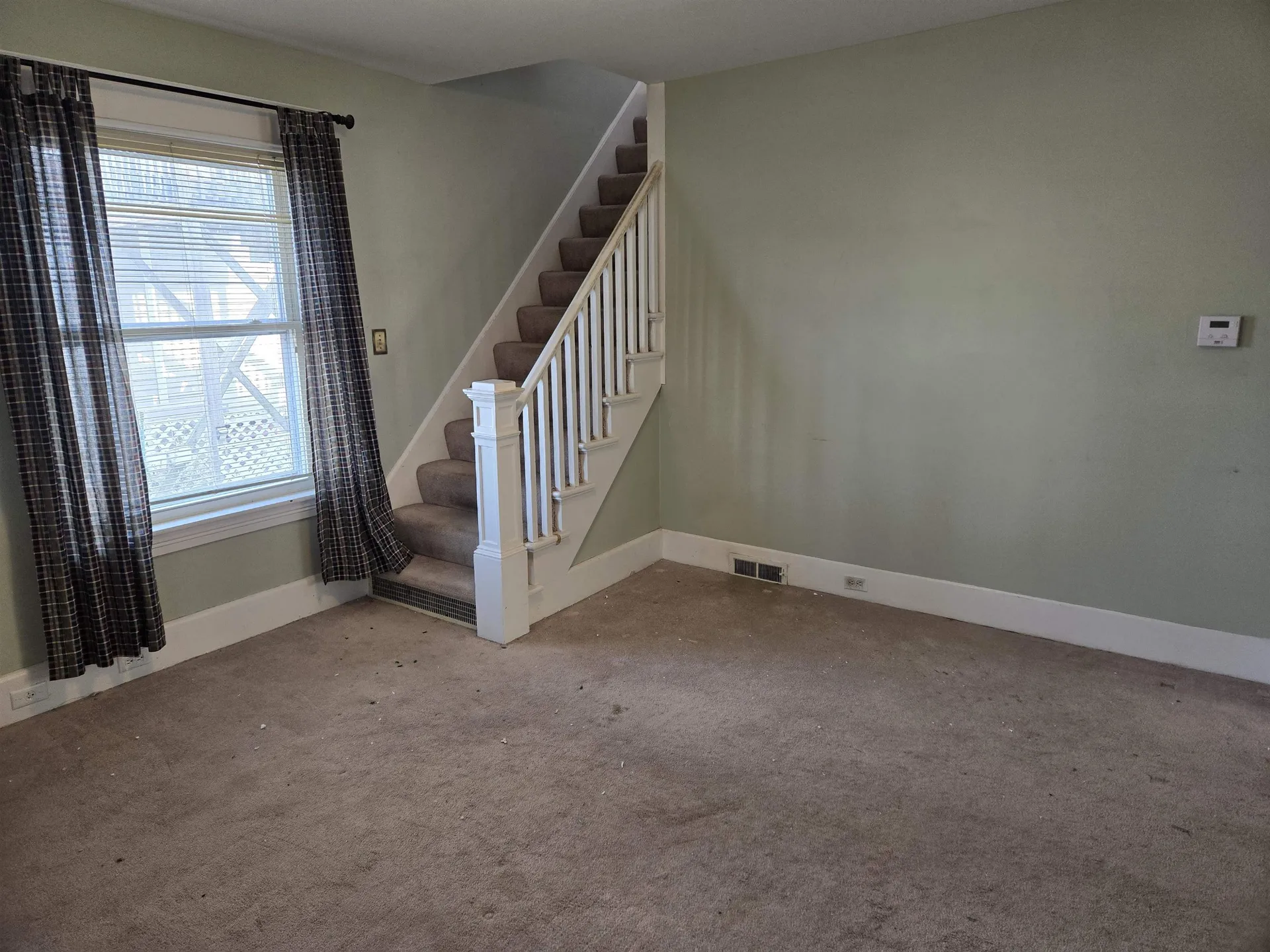 699 Montgomery Street Manchester NH 03102