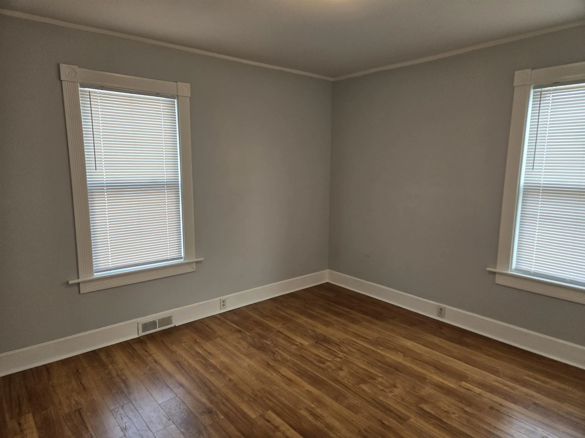 699 Montgomery Street Manchester NH 03102